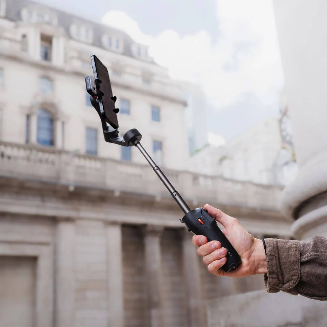 Hohem iSteady V3 Foldable Gimbal Stabilizer – AI Tracker & Remote – Image 6
