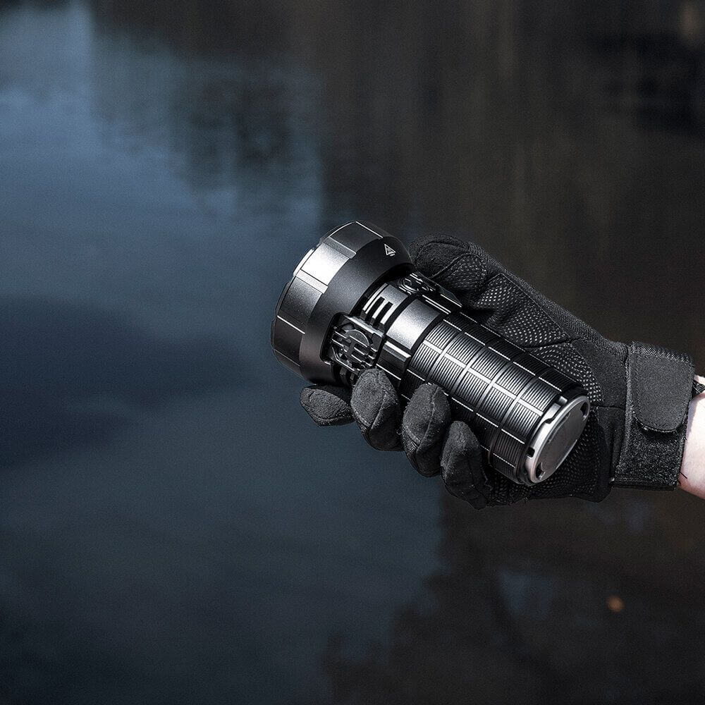 Imalent MS12 Mini Flashlight 65000 Lumens – 12 CREE XHP 70.2 LEDs – 1036M Range – Image 3
