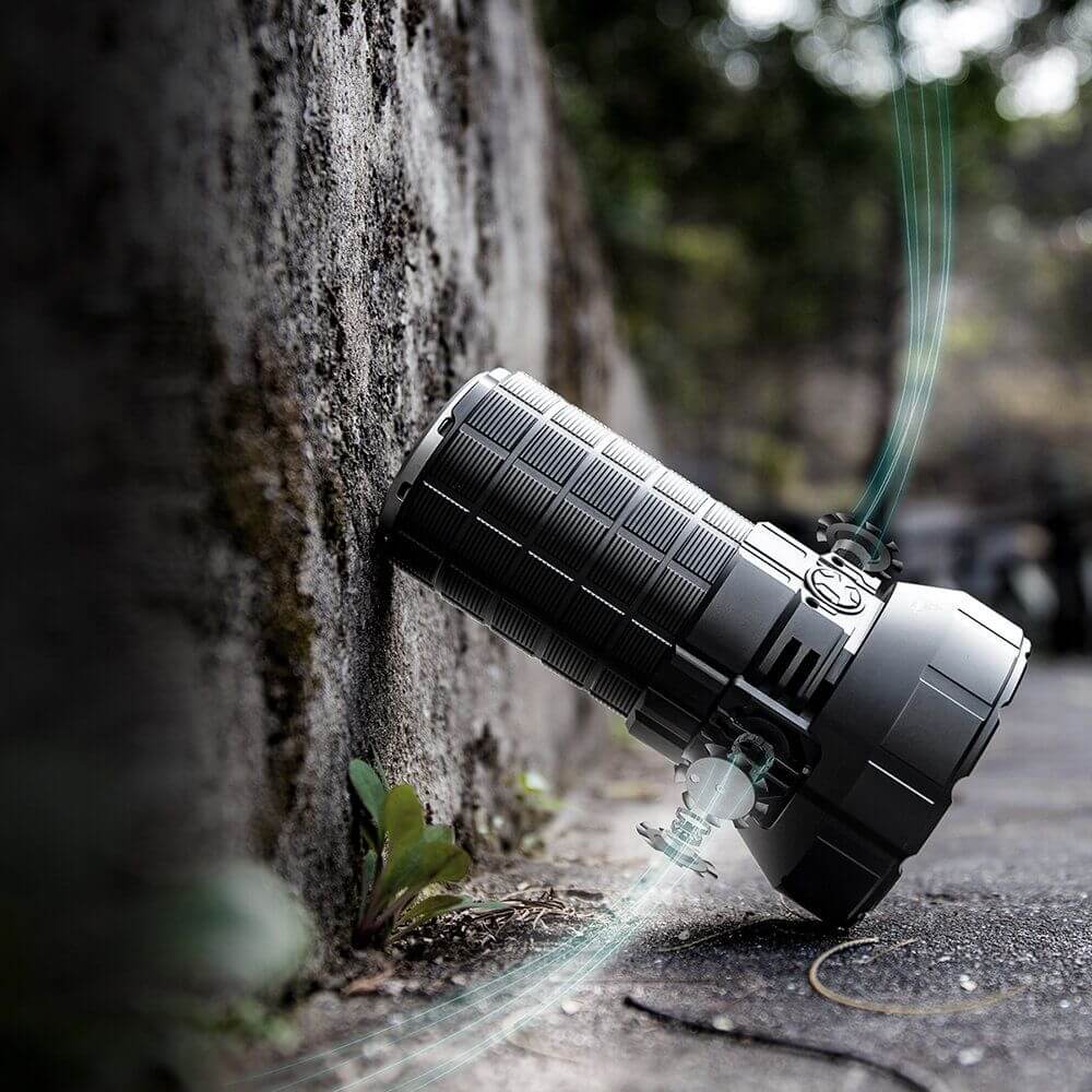 Imalent MS12 Mini Flashlight 65000 Lumens – 12 CREE XHP 70.2 LEDs – 1036M Range – Image 4