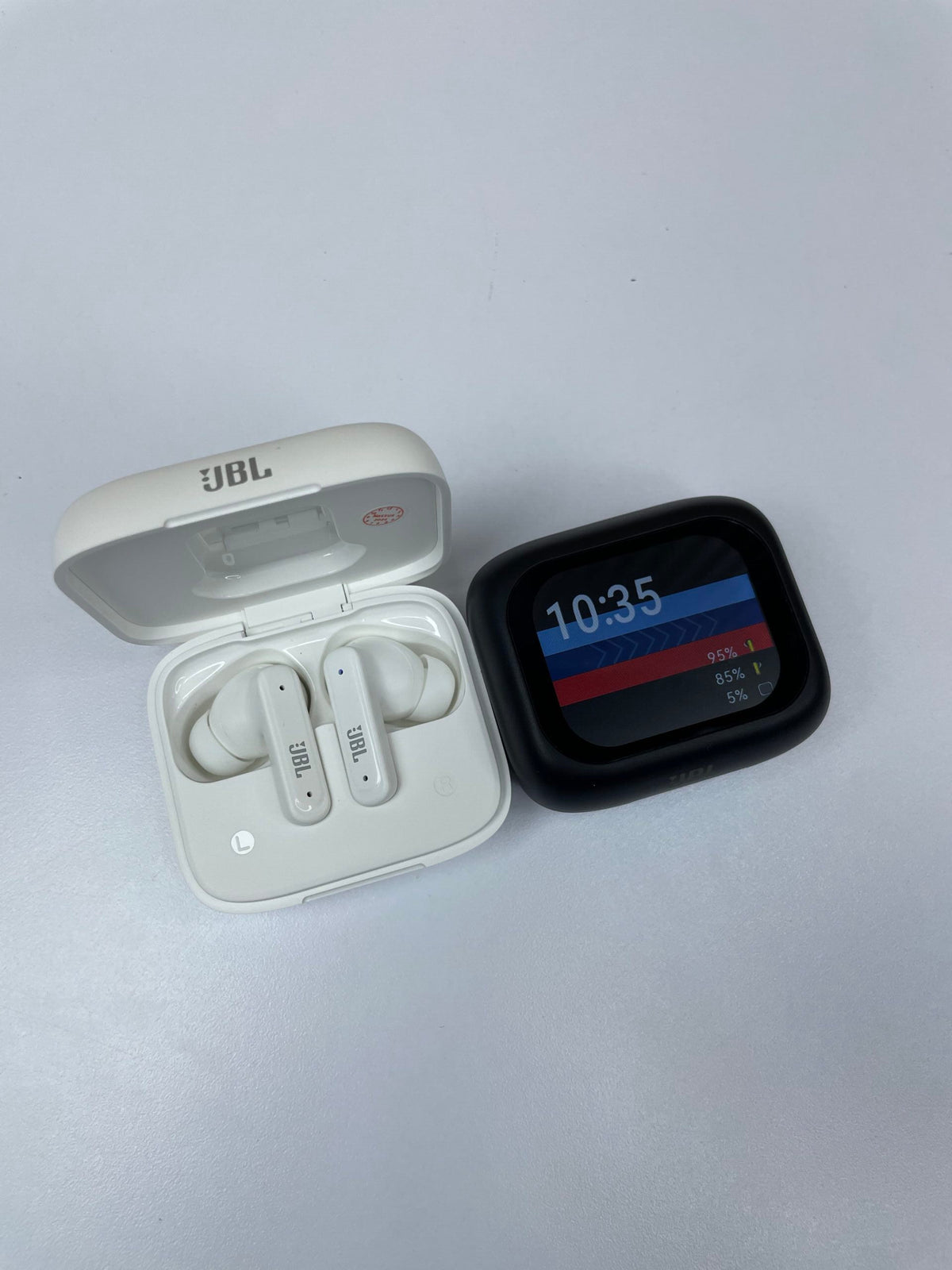 Tour Pro 4 True Wireless Earbuds – Premium Sound & Adaptive ANC – Image 5