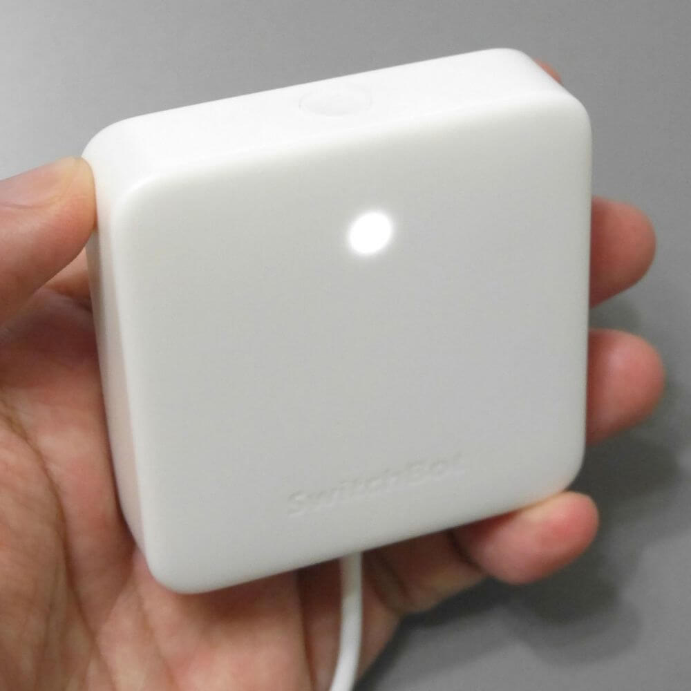 SwitchBot Hub Mini all-in-one IR Management Device – Image 3